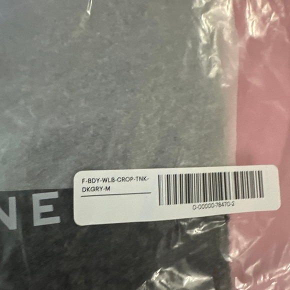 NWT Everlane The Cozy Tank Yak Wool Blend Cropped - Medium - Picture 3 of 3